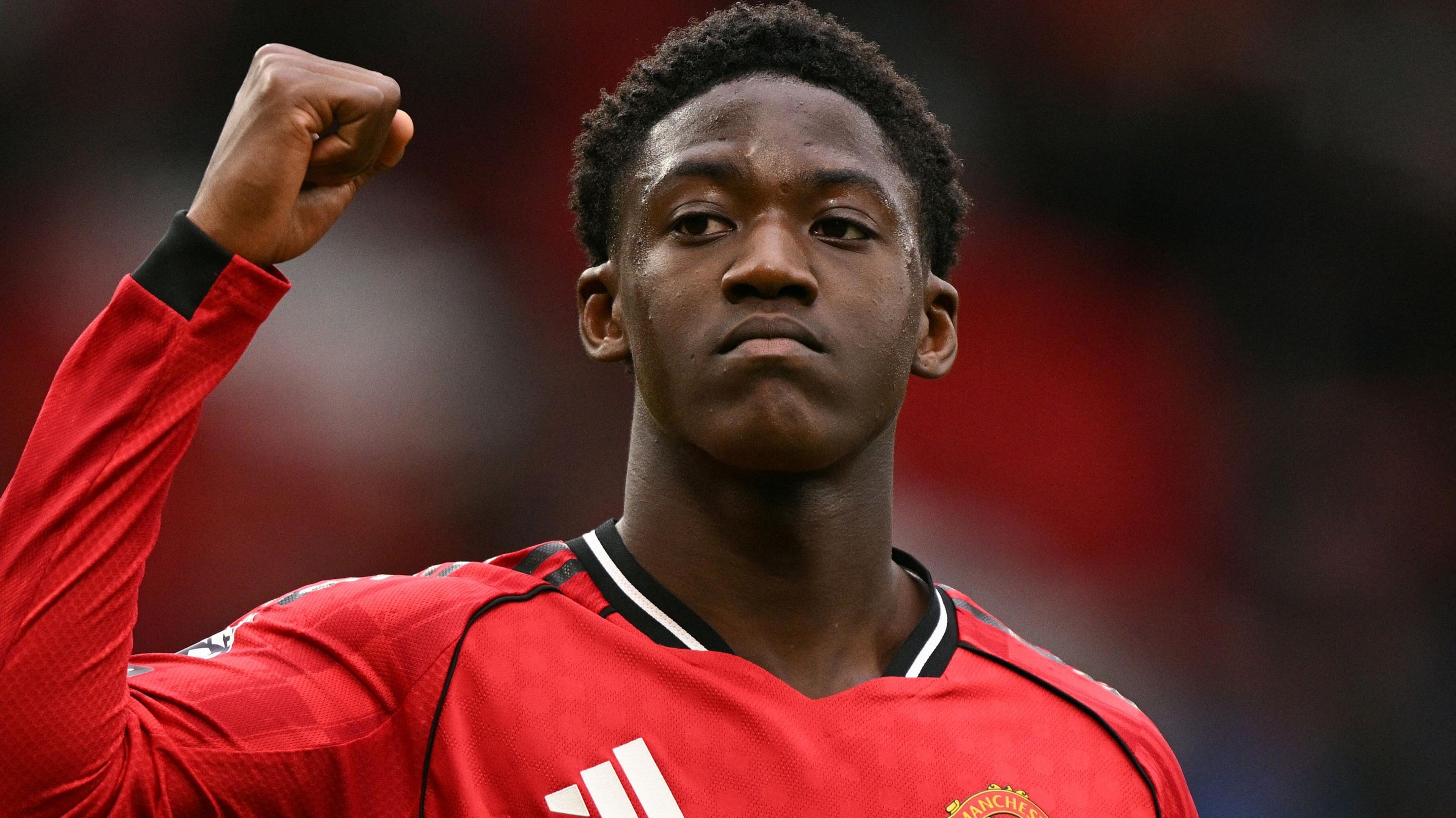 Kobbie Mainoo Commits Future to Manchester United with New Long-Term Deal Until 2031